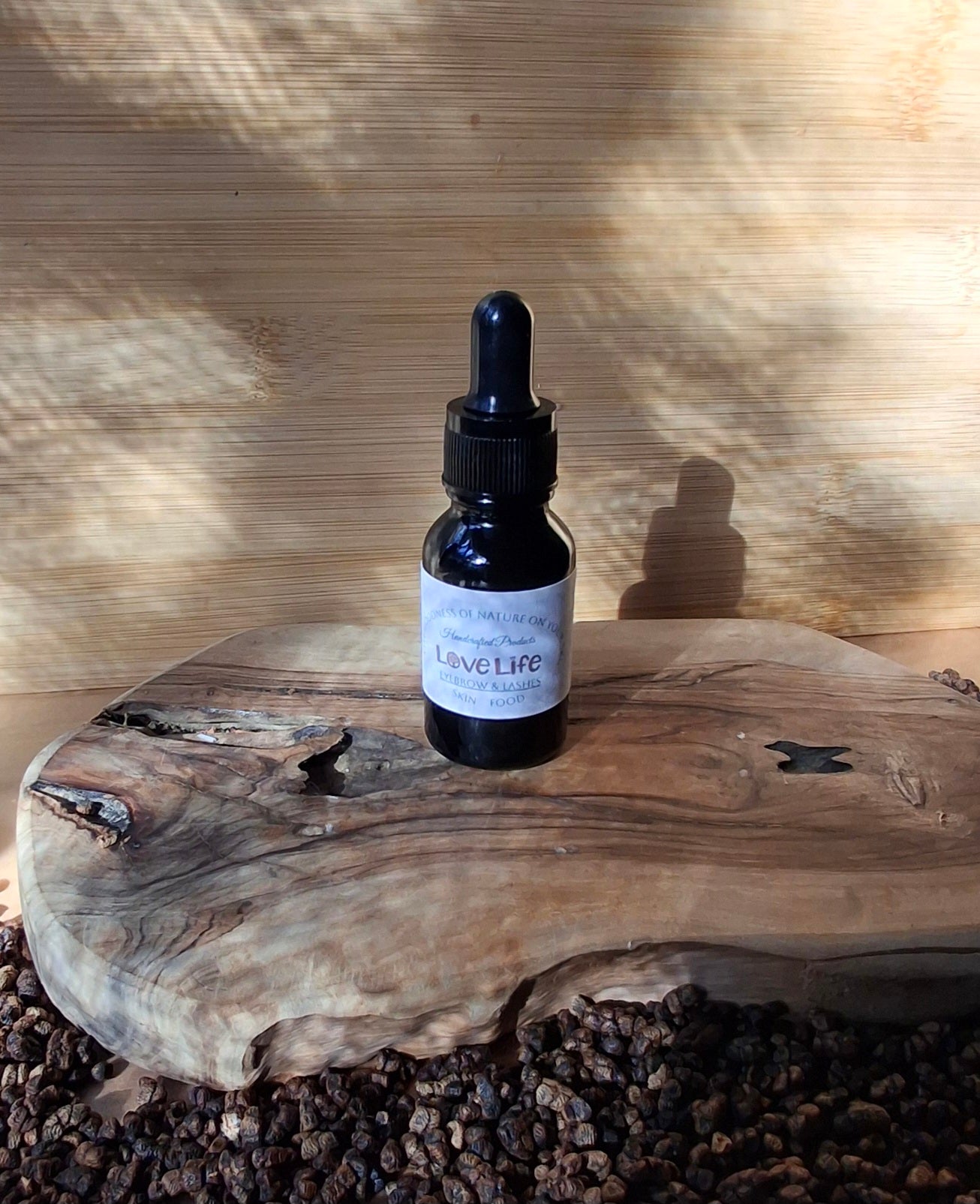 O Eyebrows & Lashes Oil.